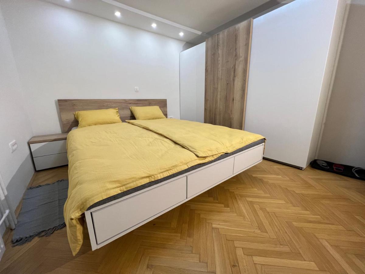 Visoko  Mici'S Apartments מראה חיצוני תמונה
